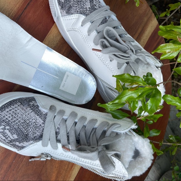 Dolce Vita🍁🍂Sonya plush hidden wedge sneakers 6 New - Picture 5 of 10